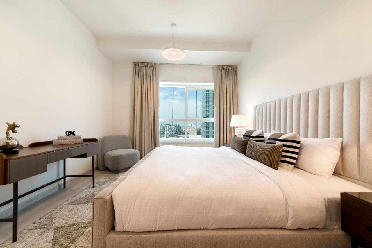 Maison Privee - Millennium Executive Tower Apartment Dubai Exterior photo